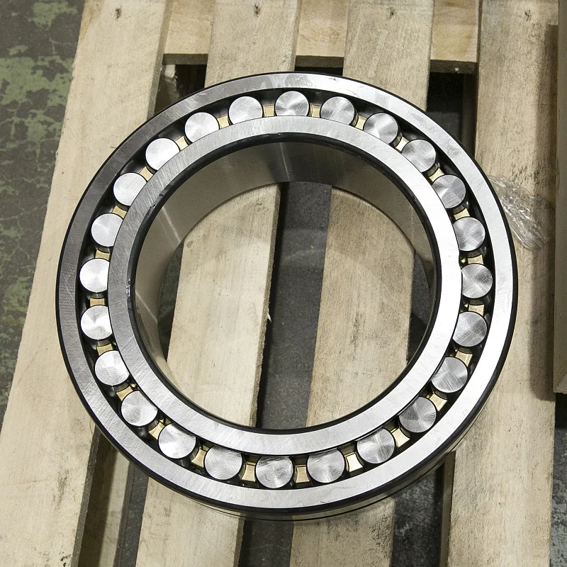 Подшипник 3003192 ZWZ (23092CA/W33)