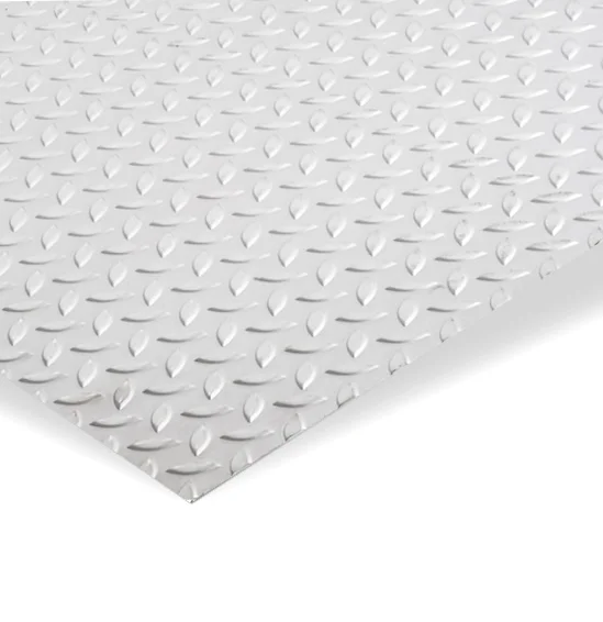 Горячекатаный нержавеющий лист н/с 3х1250х2500 TEAR PLATE (рифлен.), марка AISI 304 (08Х18Н10)